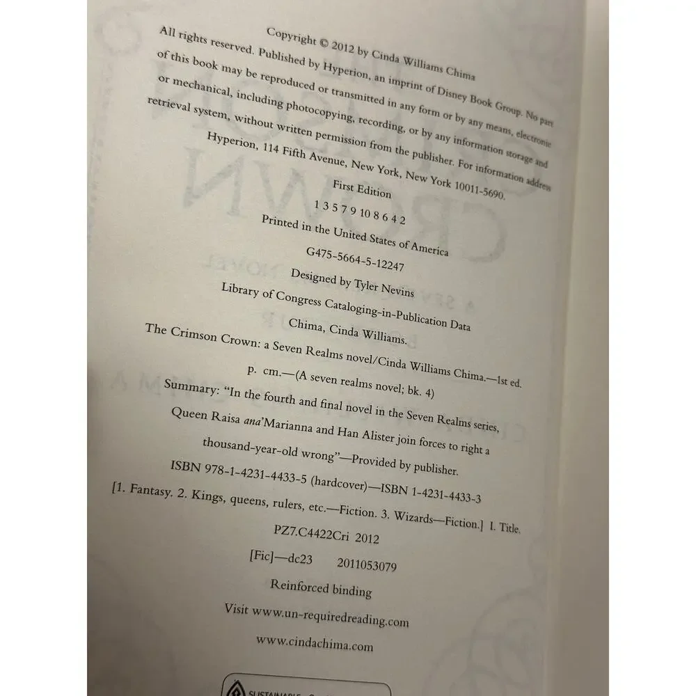 The Crimson Crown (A Seven Realms Novel) (A Seven Realms Novel, 4)‎